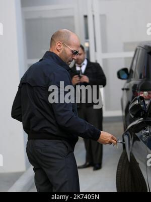 LOS ANGELES 08/12/2016 Jason Statham at Tom Ford store in Beverly Hills ...