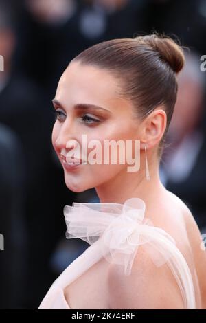 Cannes Film Festival 2017 - Day 5. 'The Meyerowitz Stories' Red Carpet  during the 70th edition of the 'Festival International du Film de Cannes' on 21/05/2017 in Cannes, France. The film festival runs from 17 to 28 May. Pictured : Anna Schafer © Pierre Teyssot / Maxppp attending The Killing of a Sacred Deer premiere as part of the 70th Cannes Film Festival, France, May 2017. The film festival will run from 17 to 28 May. Stock Photo