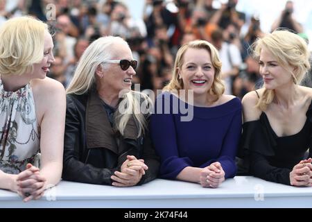 ©PHOTOPQR/NICE MATIN ;23/05/2017  Photocall du film Top of the Lake, China Girl (Grande-Bretagne/Australie) au 70e festival de Cannes. de droite ˆ gauche Nicole Kidman, Elisabeth Moss, Jane Campion and Gwendoline Christie    70th annual Cannes Film Festival in Cannes, France, May 2017. The film festival will run from 17 to 28 May. Stock Photo