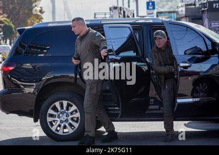 Kyiv, Ukraine. 17th Oct, 2022. Mayor of Kyiv Vitali Klitschko arrived at the site of the explosion as a result of a drone attack, which local authorities consider to be Iranian-made unmanned aerial vehicles (UAVs) Shahed-136, in central Kyiv. At least four people have been killed as a result of a drone attack on a residential building in Kyiv. Credit: SOPA Images Limited/Alamy Live News Stock Photo