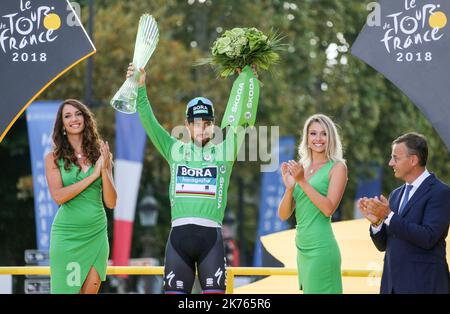 Bora Hansgrohe team rider Peter Sagan of Slovakia, wearing the best sprinter green jersey Stock Photo