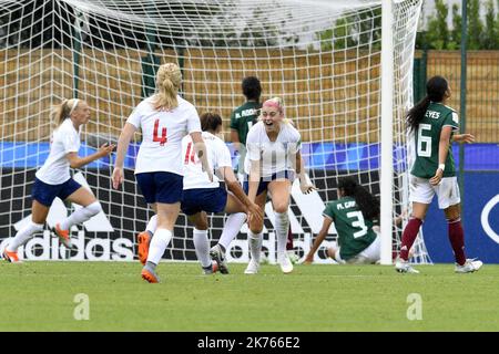 ©PHOTOPQR/OUEST FRANCE ; Football. Coupe du Monde FIFA U-20 féminines. Angleterre / Mexique . But  pour l'Angleterre -   the FIFA U-20 Women's World Cup England vs Mexico Stock Photo