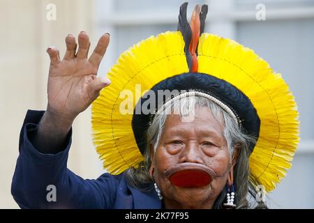 Indigenous Brazilian chief Kayapo Raoni Metuktire arrives at the Elysee palace prior to his meeting with French President Macron in Paris, France.  Stock Photo