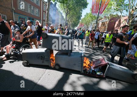 Yellow jacket protest in Roubaix, France Stock Photo