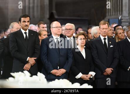 Pool/ ELIOT BLONDET/Maxppp, France, Paris, 2019/09/30 Qatar's Emir Sheikh Tamim bin Hamad Al-Thani, Prince Albert II of Monaco, Grand Duke Henri and Grand Duchess Maria Teresa of Luxembourg attend a church service for former French president Jacques Chirac during at the Saint-Sulpice church in Paris on September 30, 2019. Former French President Jacques Chirac died on September 26, 2019 at the age of 86 