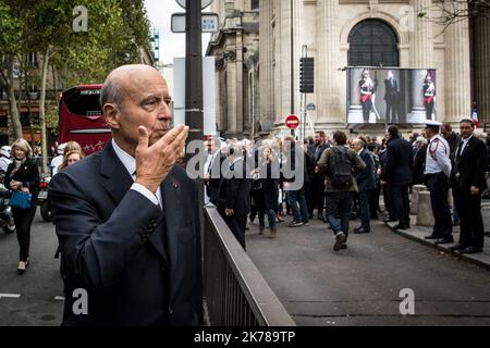 Sadak Souici / Le Pictorium/MAXPPP - Sadak Souici / Le Pictorium - 30/09/2019  -  France / Paris / Paris  -  Alain Juppe  lors de la sortie des funerailles de Jacques Chirac a l'eglise Saint Sulpice de la Madeleine  / 30/09/2019  -  France / Paris / Paris  -  Alain Juppe at the funeral of Jacques Chirac at Saint Sulpice de la Madeleine church Stock Photo