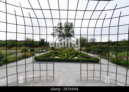 ©PHOTOPQR/VOIX DU NORD/1 ; 24/07/2020 ; Condette, le 24/07/2020, Visite du Château d'Hardelot, centre culturel de l'Entente cordiale à Condette PHOTO ZACK AJILI LA VOIX DU NORD - Hardelot Castle, locally known as Château d'Hardelot, lies in a field next to the village of Condette, in the Pas-de-Calais department in France. The castle was taken and retaken several times by the French, the English and the Burgundians. In the 17th century Cardinal Richelieu had Hardelot Castle dismantled and the castle became a farm.  Stock Photo