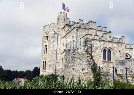 ©PHOTOPQR/VOIX DU NORD/1 ; 24/07/2020 ; Condette, le 24/07/2020, Visite du Château d'Hardelot, centre culturel de l'Entente cordiale à Condette PHOTO ZACK AJILI LA VOIX DU NORD - Hardelot Castle, locally known as Château d'Hardelot, lies in a field next to the village of Condette, in the Pas-de-Calais department in France. The castle was taken and retaken several times by the French, the English and the Burgundians. In the 17th century Cardinal Richelieu had Hardelot Castle dismantled and the castle became a farm.  Stock Photo