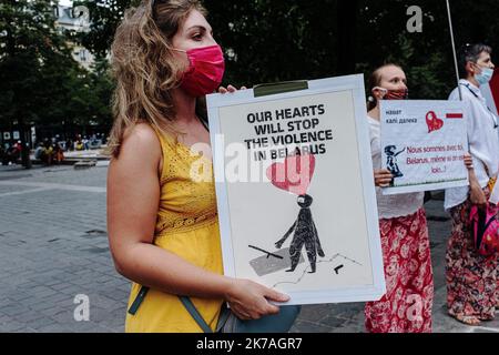 ©Jan Schmidt-Whitley/Le Pictorium/MAXPPP - Jan Schmidt-Whitley/Le Pictorium - 20/08/2020 - France / Ile-de-France / Paris - Quelques dizaines de manifestants, majoritairement Bielorusses se sont rassembles jeudi soir place des Innocents a Paris pour denoncer la repression qui sevit en Bielorussie a la suite d'elections presidentielles que l'opposition democratique denonce comme etant faussees. / 20/08/2020 - France / Ile-de-France (region) / Paris - A few dozen demonstrators, mostly Belarusians, gathered on Thursday evening at Place des Innocents in Paris to denounce the repression in Belarus  Stock Photo