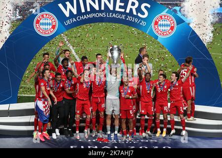 ©PHOTOPQR/LE PARISIEN/Arnaud Journois ; LISBONNE ; 23/08/2020 ; FOOTBALL FINALE DE LA LIGUE DES CHAMPIONS . LISBONNE . ESTADIO DA LUZ . 23/08/2020 . PARIS SG - BAYERN MUNICH joie Bayern Lisbon: 08/23/2020; European Football Cup final. PSG Bayern Munich Stock Photo