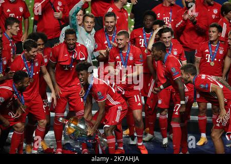 ©PHOTOPQR/LE PARISIEN/Arnaud Journois ; LISBONNE ; 23/08/2020 ; FOOTBALL FINALE DE LA LIGUE DES CHAMPIONS . LISBONNE . ESTADIO DA LUZ . 23/08/2020 . PARIS SG - BAYERN MUNICH joie Bayern Lisbon: 08/23/2020; European Football Cup final. PSG Bayern Munich Stock Photo