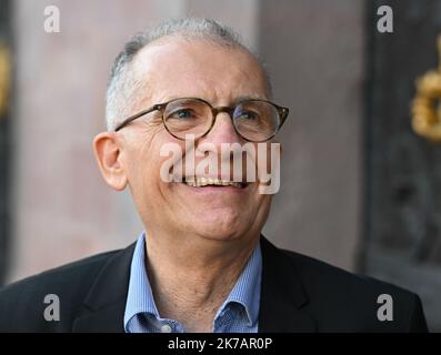 17 October 2022, Hesse, Frankfurt/Main: The author Jan Faktor comes to the award ceremony of the German Book Prize 2022 in Frankfurt Römer Photo: Arne Dedert/dpa Stock Photo