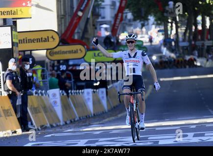 ©PHOTOPQR/LE PROGRES/Philippe TRIAS - 12/09/2020 - 14ème étape du tour, Lyon, 12 septembre 2020. -Kragh Andersen s'impose sur la 14ème étape du tour. - 2020/09/12. Tour de France, stage 14. Stock Photo