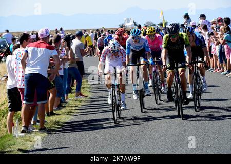 ©PHOTOPQR/LE PROGRES/Philippe TRIAS - 12/09/2020 - 14ème étape du tour, Lyon, 12 septembre 2020. -14ème étape du tour de France. Parti de Clermont-Ferrand pour rejoindre la ville de Lyon, les coureurs ont traversé la Loire. 2020/09/12. Tour de France stage 14.  Stock Photo