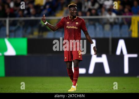 Genoa, Italy. 17 October 2022. Tammy Abraham of AS Roma reacts during the Serie A football match between UC Sampdoria and AS Roma. Credit: Nicolò Campo/Alamy Live News Stock Photo
