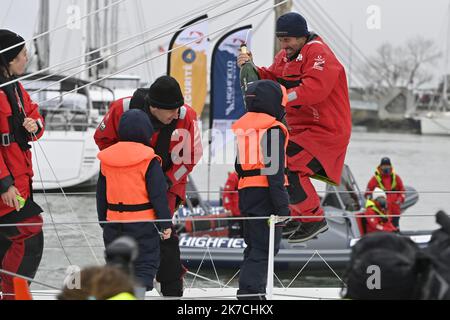 ©PHOTOPQR/OUEST FRANCE/Thomas Brégardis ; Les Sables d'Olonne ; 28/01/2021 ; Vendée-Globe 2020-2021 L'arrivée de l'italien Giancarlo Pedote Photo: Thomas Brégardis / Ouest-France - The ninth edition of the Vendée Globe.  Stock Photo