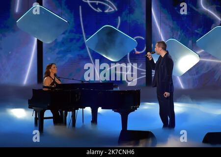 ©FRANCK CASTEL/MAXPPP - 36e edition des VICTOIRES DE LA MUSIQUE. Pour sa 36eme edition, la ceremonie des Victoires de la musique se tiendra a la Seine Musicale de Boulogne Billancourt, sans public. BOULOGNE BILLANCOURT, FRANCE FEBRUARY 12 fevrier 2021. Grand Corps Malade; Camille Lellouche at 36th Victoires de la Musique held at La Seine Musicale in Bolougne Billancourt on February 12, 2021 france Stock Photo