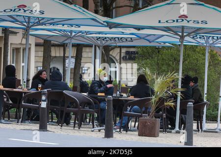 ©PHOTOPQR/LE REPUBLICAIN LORRAIN/Pierre HECKLER ; Thionville ; 07/04/2021 ; Luxembourg ouverture des terrasses Luxembourg et présence du premier Ministre Xavier Bettel - Café terraces open in Luxembourg April 7, 2021  Stock Photo