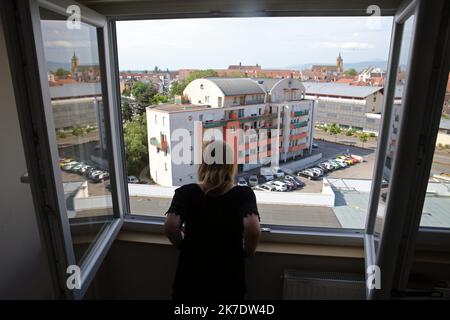 Woman in dessous hi-res stock photography and images - Alamy