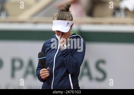 ©Sebastien Muylaert/MAXPPP - Match Winner Barbora Krejcikova of Czech Republic after the Women’s final on day fourteen of the 2021 French Open at Roland Garros in Paris, France. 12.06.2021 Stock Photo