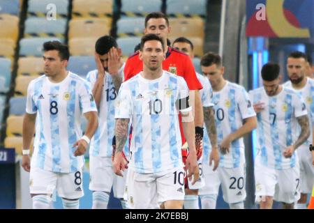 ©Laurent Lairys/MAXPPP - Team Argentina during the Copa America 2021, Final football match between Argentina and Brazil on July 11, 2021 at Maracana stadium in Rio de Janeiro, Brazil - Photo Laurent Lairys / MAXPPP Stock Photo