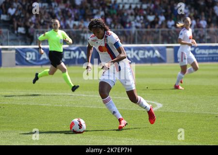 Thierry Larret / MAXPPP. Football Feminin D1 ARKEMA. Olympique Lyonnais vs Association Sportive de Saint-Etienne. Groupama OL Training Center, Decines-Charpieu (69) le 5 septembre 2021. WENDIE RENARD (LYO)  Stock Photo