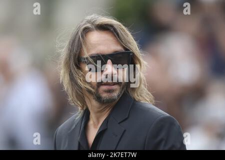 ©Sebastien Muylaert/MAXPPP - French producer and house music DJ Christophe Le Friant, known as Bob Sinclar arrives for the funeral ceremony for late French actor Jean-Paul Belmondo at the Saint-Germain-des-Pres church in Paris, France. Belmondo died on 06 September 2021 at the age of 88 years. 10.09.2021 Stock Photo