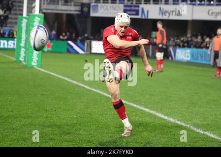 Thierry LARRET / Maxppp. Rugby Champions Cup : ASM Clermont Auvergne vs Ulster Rugby. Stade Marcel Michelin, Clermont-Ferrand (63), le 11 decembre 2021. Stock Photo