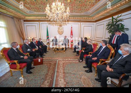 ©Yassine Mahjoub/MAXPPP - Algerian President Abdelmadjid Tebboune begins a two-day state visit to Tunisia on Wednesday December 15 and 16 at the invitation of his Tunisian counterpart, KavØs SavØed, who received him at Tunis-Carthage airport and the palace of Carthage. The official visit of the Algerian President aims to 'strengthen the bonds of brotherhood and the relations of cooperation and partnership as well as to consolidate consultation and coordination between the leaders of the two countries on topical regional and international issues. Tunisian presidency.  Stock Photo