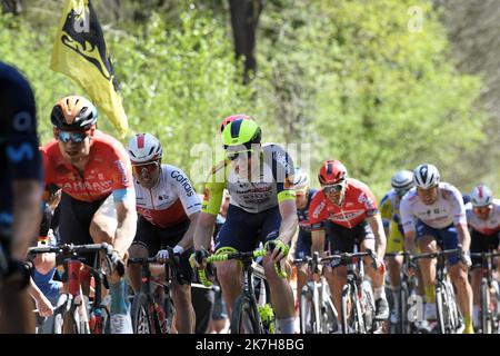 ©PHOTOPQR/VOIX DU NORD/PIERRE ROUANET ; 17/04/2022 ; Wallers Arenberg, le 17/04/2022. Course cycliste Paris Roubaix 2022, dans la trouee d'Arenberg (dreve des boules d'Herin). Intermarche. PHOTO PIERRE ROUANET LA VOIX DU NORD Stock Photo