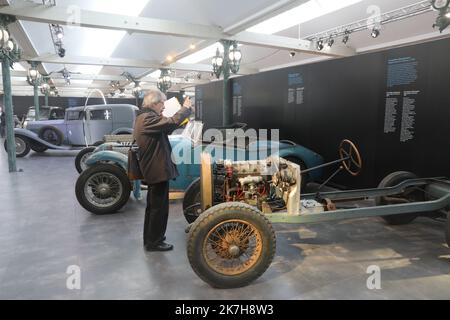 ©PHOTOPQR/L'ALSACE/Vincent VOEGTLIN ; Mulhouse ; 20/04/2022 ; Une exposition avec 40 ans objets appartenant à la famille Schlumpf au cœur du Musée National de l' Automobile, Collection Schlumpf, à Mulhouse le 20 avril 2022. - France, Mulhouse April 20, 2022 The National Automobile Museum houses the most beautiful automobile collection in the world with more than 450 exceptional cars.  Stock Photo