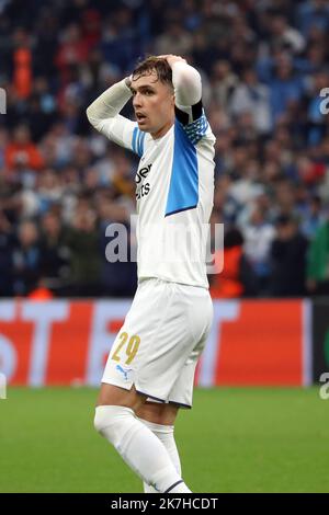 ©Manuel Blondeau/AOP Press/MAXPPP - 05/05/2022 Marseille Pol Lirola of Marseille looks dejected during the UEFA Conference League Semi Final Leg Two match between Olympique Marseille and Feyenoord Rotterdam at Stade Velodrome in Marseille, France, on May 05, 2022. Stock Photo