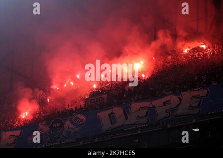 ©Manuel Blondeau/AOP Press/MAXPPP - 05/05/2022 Marseille Supporters of Marseille light flares during the UEFA Conference League Semi Final Leg Two match between Olympique Marseille and Feyenoord Rotterdam at Stade Velodrome in Marseille, France, on May 05, 2022. Stock Photo