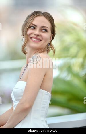 ©franck castel/MAXPPP - 21/05/2022 Triangle Of Sadness Photocall - The 75th Annual Cannes Film Festival CANNES, FRANCE - MAY 22 Stock Photo