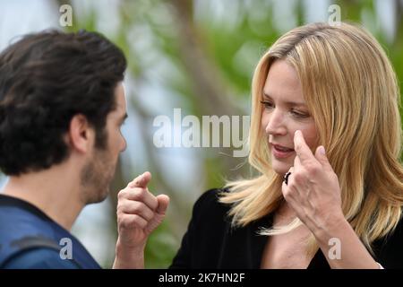 ©franck castel/MAXPPP - 21/05/2022 Don Juan Photocall - The 75th Annual Cannes Film Festival CANNES, FRANCE - MAY 22 Stock Photo