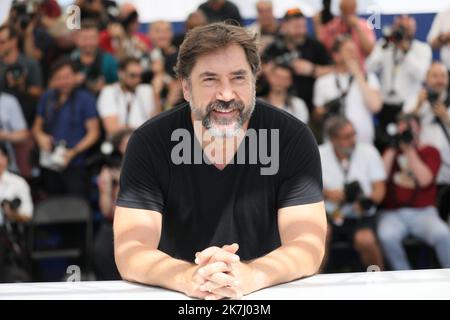 ©PHOTOPQR/NICE MATIN/Patrice Lapoirie ; Cannes ; 27/05/2022 ; Spanish actor Javier Bardem attends a 'Rendez-Vous With Javier Bardem' photocall during the 75th edition of the Cannes Film Festival in Cannes, southern France, on May 27, 2022. Stock Photo