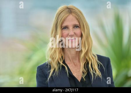 ©franck castel/MAXPPP - 20220005 November Novembre Photocall - The 75th Annual Cannes Film Festival Sandrine Kiberlain CANNES, FRANCE - MAY 23  Stock Photo