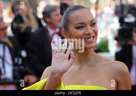 ©Pierre Teyssot/MAXPPP ; Cannes Film Festival 2022. 75th edition of the 'Festival International du Film de Cannes' on 27/05/2022 in Cannes, France. Red carpet for the screening of the film 'Mother And Son (Un Petit Frere)' Lais Ribeiro. Â© Pierre Teyssot / Maxppp  Stock Photo