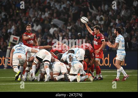 ©Julien Mattia / Le Pictorium/MAXPPP - Paris 05/06/2022 Julien Mattia / Le Pictorium - 5/6/2022 - France / Ile-de-France / Paris - Actions du RC Toulon lors du Match de Top 14, opposant le Racing 92 et le RC Toulon a l'U-Arena de Nanterre, le 6 Juin 2022 / 5/6/2022 - France / Ile-de-France (region) / Paris - Actions of RC Toulon during the Top 14 match between Racing 92 and RC Toulon at the U-Arena of Nanterre, on June 6th 2022 Stock Photo