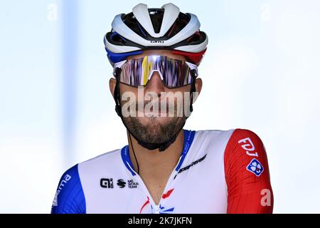 ©PHOTOPQR/L'EST REPUBLICAIN/Alexandre MARCHI ; LILLE ; 06/07/2022 ; SPORT - CYCLISME - TOUR DE FRANCE 2022 - 109 EME EDITION - TDF - 5 EME ETAPE - LILLE - WALLERS ARENBERG PORTE DU HAINAUT. Lille 6 juillet 2022. Thibaut PINOT. PHOTO Alexandre MARCHI. 109th Tour de France, cycling race  Stock Photo