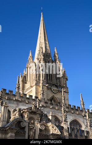 The spire of University Church of St Mary the Virgin or St Mary's, Oxford, England, UK.  One of the famous landmarks in the 'city of dreaming spires'. Stock Photo
