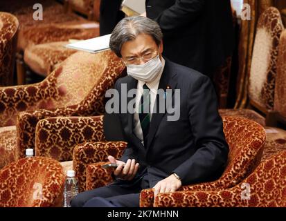 Tokyo, Japan. 18th Oct, 2022. Japanese Reconstruction Minister Kenya Akiba arrives at Lower House's budget committee session at the National Diet in Tokyo on Tuesday, October 18, 2022. Credit: Yoshio Tsunoda/AFLO/Alamy Live News Stock Photo