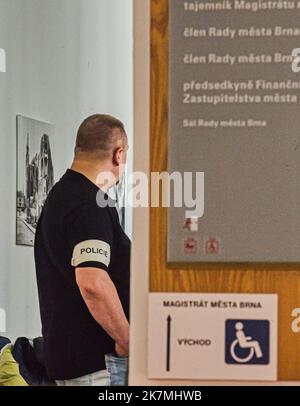 Brno, Czech Republic. 18th Oct, 2022. Detectives detained ten people during a raid (pictured) at the Brno City Hall, checking the activities of a particular municipal firm, on October 18, 2022, in Brno, Czech Republic. Credit: Patrik Uhlir/CTK Photo/Alamy Live News Stock Photo