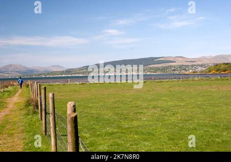 Walker Bay Nature Reserve and mountains of Maanschynkop Nature Reserve ...