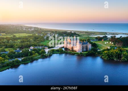 Medieval Suscinio castle, the historical residence of Dukes of Brittany, situated between the Gulf of Morbihan and the atlantic ocean coast, Sarzeau, Stock Photo