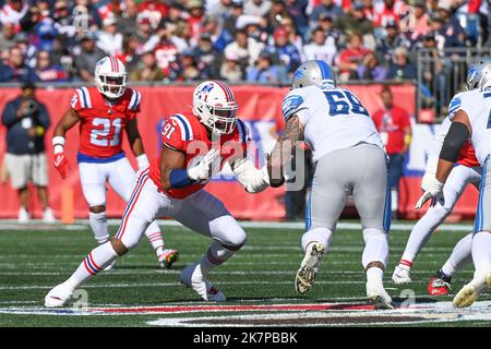 Detroit Lions offensive tackle Taylor Decker (68) blocks against