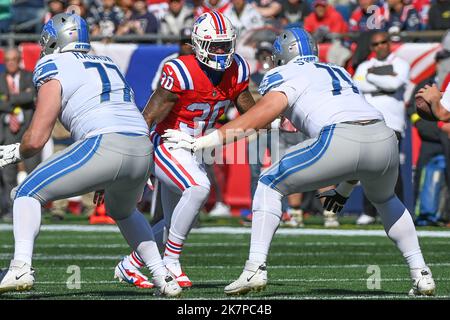 New England Patriots linebacker Mack Wilson Sr. (30) looks on