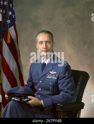 Houston, United States. 18th Oct, 2022. NASA studio portrait of astronaut James A. McDivitt, in his Air Force uniform at the Manned Spacecraft Center, December 1, 1968 in Houston, Texas. McDivitt commanded the first spacewalk mission and took part in the first crewed orbital flight of a the lunar module, during Apollo 9 died October 15, 2022 at age 93. Credit: NASA/NASA/Alamy Live News