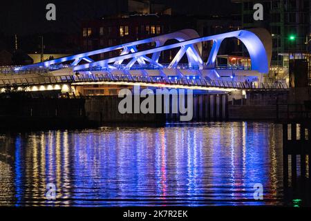 Johnson Street Bridge at night - Victoria, Vancouver Island, British Columbia, Canada Stock Photo