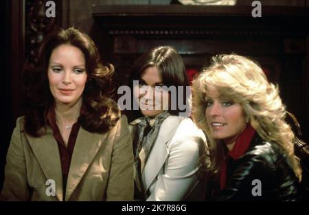 Jaclyn Smith, Kate Jackson & Farrah Fawcett Television: Charlie'S Angels (TV-Serie) Characters: Kelly Garrett, Sabrina Duncan, Jill Munroe  Usa 1976–1981, 21 March 1976   **WARNING** This Photograph is for editorial use only and is the copyright of COLUMBIA PICTURES TELEVISION and/or the Photographer assigned by the Film or Production Company and can only be reproduced by publications in conjunction with the promotion of the above Film. A Mandatory Credit To COLUMBIA PICTURES TELEVISION is required. The Photographer should also be credited when known. No commercial use can be granted without w Stock Photo